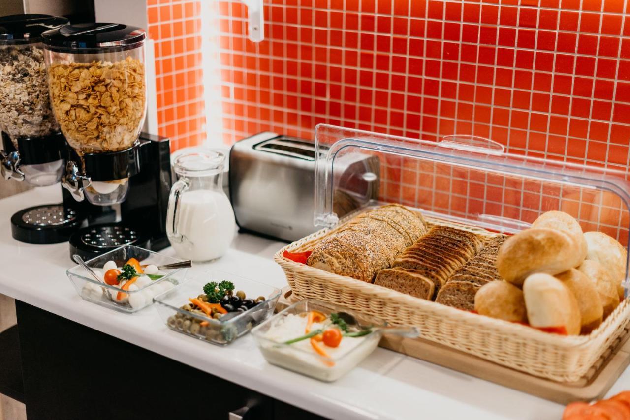 Cilantro Bed & Breakfast 브로츠와프 외부 사진